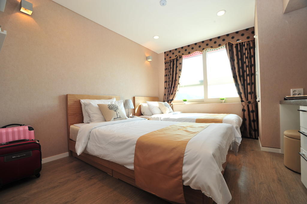 Golden Forest Residence River Сеул Номер фото